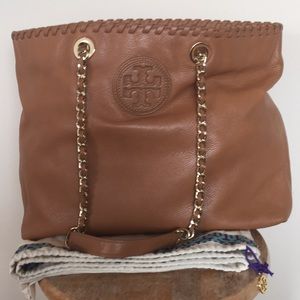 Tory Burch Marion Pebble Leather Shoulder Bag